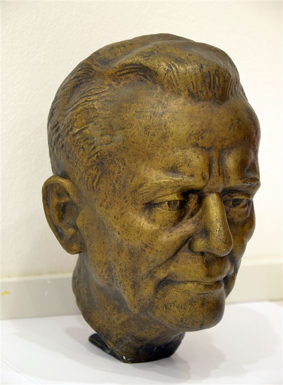 Stojan Batič - Moški portret (Tito)