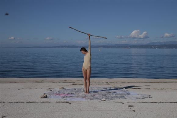 Tatiana Kocmur: 1,5, Performans