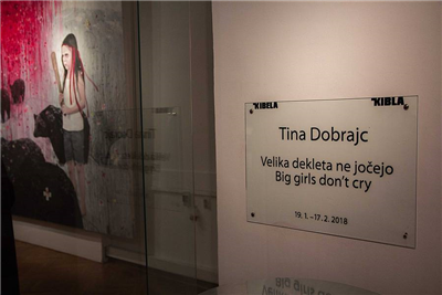 Tina Dobrajc Velika dekleta ne jočejo