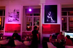 Balkan Tango With New Idea Woman