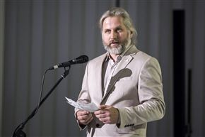 Boštjan Kavčič: Linija