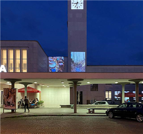 Čardak/çardak v praznini