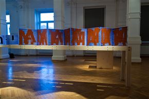 Claudia Hirtl, Christine Ljubanović: YAM Val / Wave / Welle: Pariz, Dunaj, Jeruzalem, Maribor