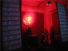 Dejan Knez in 300. 000 Verschiedene Krawalle:Time Exposures in Titan, transplanetarna simfonija