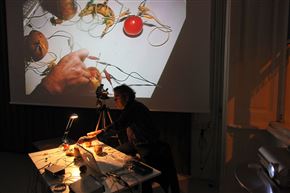 Gordon Monahan: Theremin Pendulum