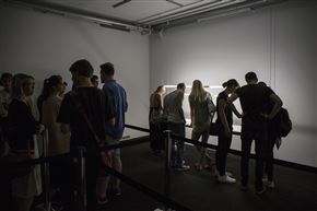 »Hej, me v redu slišiš?«
