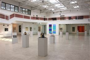 Izbor iz Stalne zbirke Galerije Murska Sobota. Stalna zbirka kot tradicija