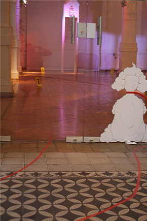 KIBLA13LET: Lara Busch / Who Let the Dogs Out? (Kdo je spusto pese vun?)