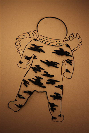 KIBLA13LET: Lara Busch / Who Let the Dogs Out? (Kdo je spusto pese vun?)
