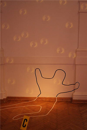 KIBLA13LET: Lara Busch / Who Let the Dogs Out? (Kdo je spusto pese vun?)