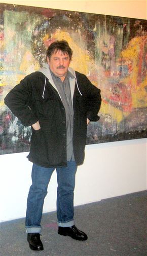 LUDVIK VREČIČ. Dela na papirju iz stalne zbirke Galerije Murska Sobota / TUGO ŠUŠNIK. Déja Vu (slike in elektrografike)