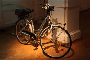 Luka Frelih & Robertina Šebjanič / Trije elektromagnetni habitati