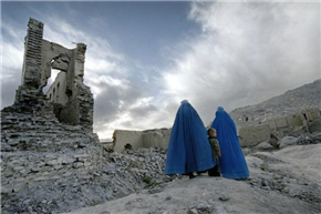 Manca Juvan Hessabi: AFGANISTAN - (NE)OBIČAJNA ŽIVLJENJA
