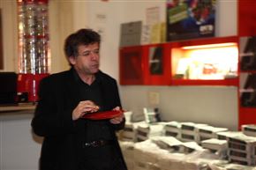 Marko Košnik / Ditopia Zaslon