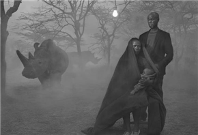 Nick Brandt: Napočil bo dan / Prvo, drugo in tretje poglavje (The Day May Break/ Chapter One to Three)