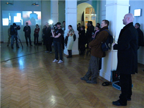Sanna Maarit: Na mirujoči točki vrtečega se sveta / At the still point of turning world