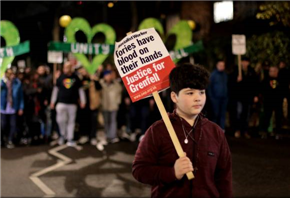 Sunčan Patrick Stone: Grenfell Tower Silent Walks